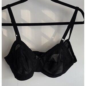 Peter Pan Bra Women's 36B Black Solid Cotton Blend Wireless T-Shirt